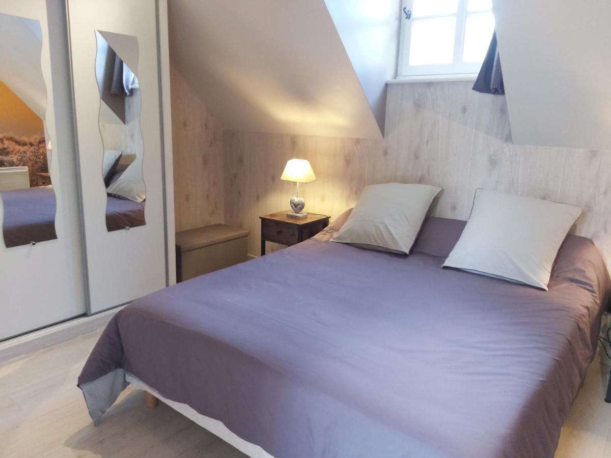 Le Bonheur Des Plumes Bed & Breakfast Montmartin-en-Graignes Exterior foto